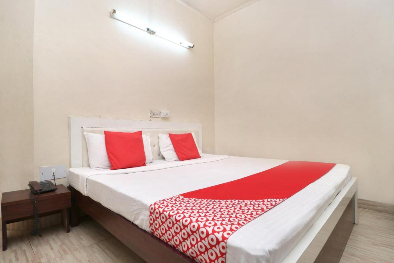 Oyo 24322 Hotel Gulshan Jalandhar Esterno foto